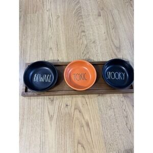 Rae Dunn Halloween 3 Pc‎ Bowl Set With Wooden Holder